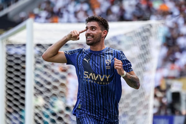 鲁本·内维斯为阿尔希拉尔队打入了至关重要的扳平比分的一球。/IMAGO/Sports Press Photo
