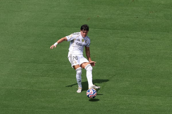 弗兰·加西亚 (Fran Garcia) 与帕丘卡 (Pachuca) 的照片