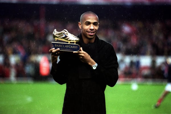 蒂埃里·亨利 (Thierry Henry) 荣获金靴奖。