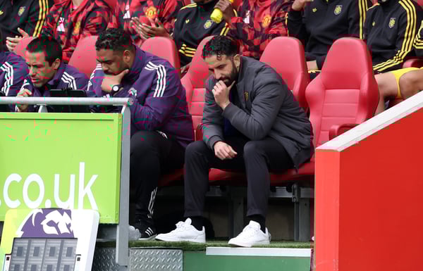 鲁本·阿莫林面临的压力持续增加。/凯瑟琳·艾维尔 - AMA/Getty Images