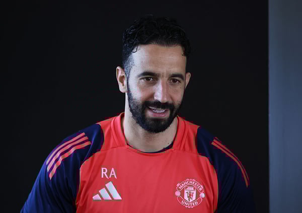 阿莫林在媒体面前很诚实。/ Alex Caparros - UEFA/UEFA via Getty Images