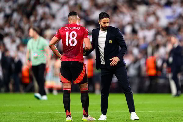 阿莫林非常依赖这位经验丰富的巴西中场球员。/ Miguel Lemos/Eurasia Sport Images/Getty Images
