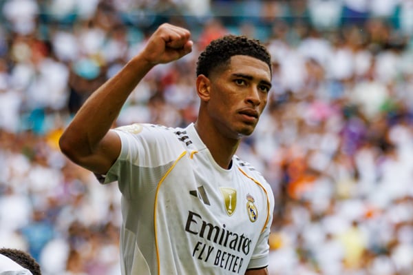 裘德·贝林汉姆 (Jude Bellingham) 是去年 EA Sports FC 的封面明星。/ Pedro Monteverde/Eurasia Sport Images/Getty Images