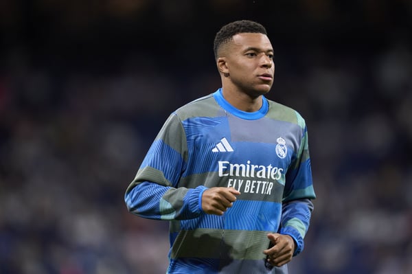 脚踝受伤导致 Kylian Mbappé 无法参加法国国家队比赛。/ Mateo Villalba/Getty Images