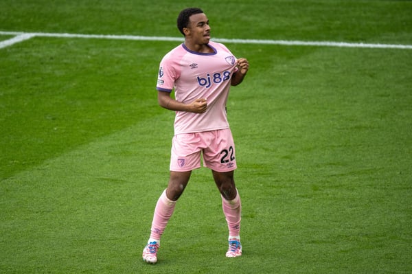 伊莱·朱尼尔·克鲁皮 (Eli Junior Kroupi) 的首次联赛开局令人难忘。/塞巴斯蒂安·弗雷 (Sebastian Frej)/盖蒂图片社