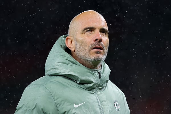 切尔西戏剧性战胜利物浦后，恩佐·马雷斯卡被红牌罚下。/ James Gill/Danehouse/Getty Images