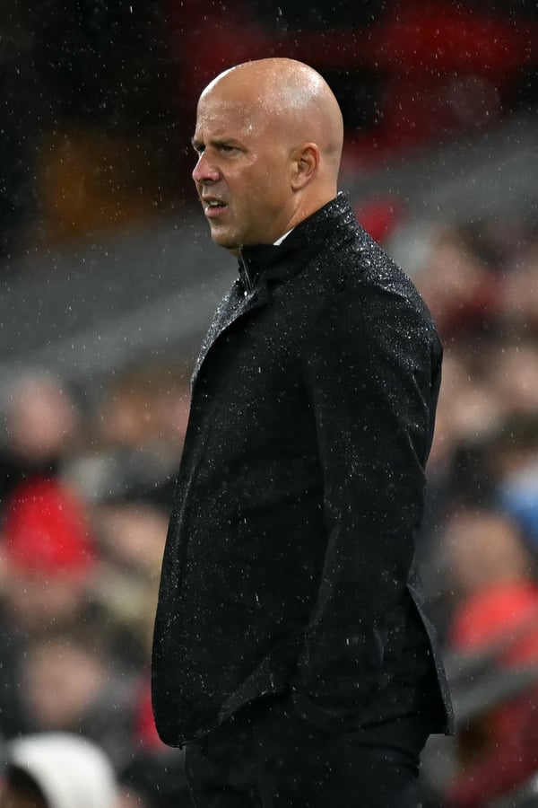 阿恩·斯洛特执教的球队在最近七场比赛中输掉了六场。/ PAUL ELLIS/AFP/Getty Images