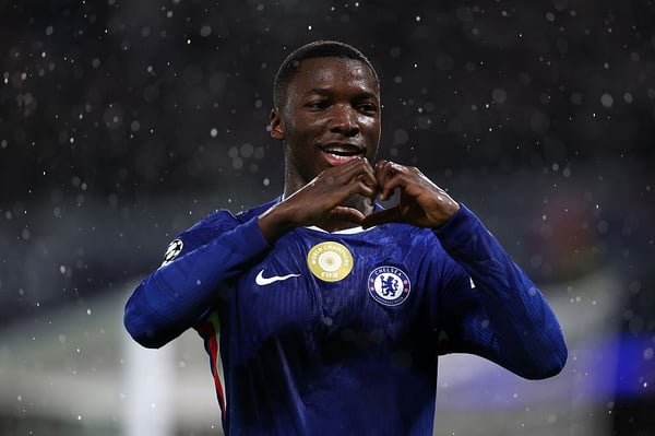 莫伊塞斯·凯塞多目前状态极佳，堪称世界级。/ Justin Setterfield/Getty Images