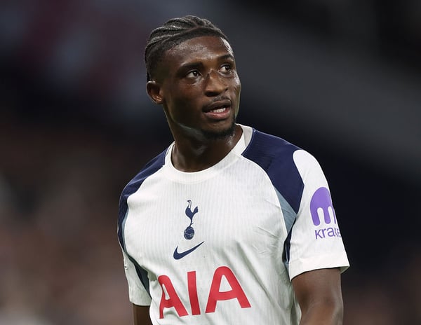 世界杯FIFA体育新闻：自从搬到伦敦北部后，穆罕默德·库杜斯就大放异彩。/ Catherine Ivill - AMA/Getty Images