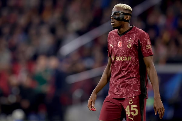 维克托·奥西姆亨吸引了众多关注。/ Marcel Bonte/Soccrates/Getty Images