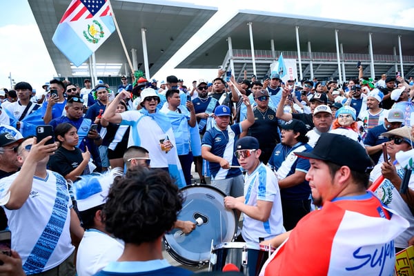 金杯赛期间的危地马拉球迷