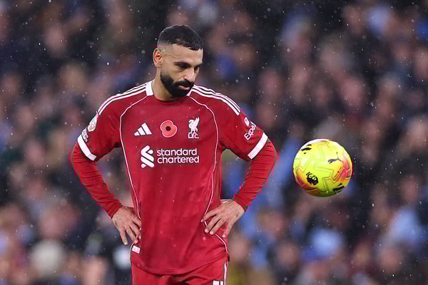 穆罕默德·萨拉赫一直以来都是曼城的一根眼中钉。/ Robbie Jay Barratt/AMA/Getty Images