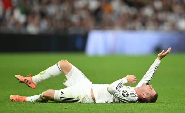 弗朗哥·马斯坦图诺将面临一段时间的伤停。/ Denis Doyle/Getty Images