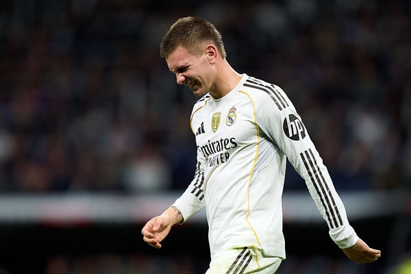 弗朗哥·马斯坦图诺的腹股沟伤势一直持续。/ Angel Martinez/Getty Images