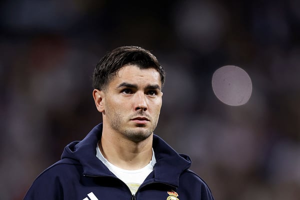 布拉希姆·迪亚兹在右翼的表现令人失望。/ Maria Gracia Jimenez/Soccrates /Getty Images