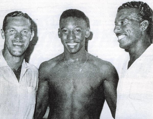 阿德米尔·德梅内塞斯、贝利和齐济尼奥在一起