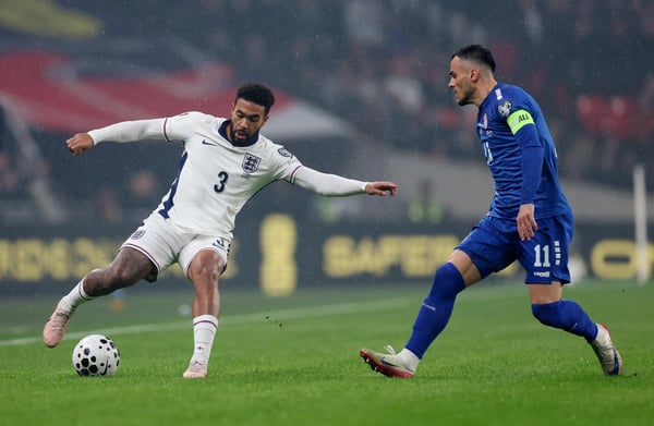 里斯·詹姆斯 英格兰对阵塞尔维亚