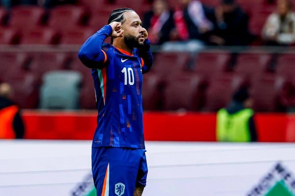 孟菲斯·德佩庆祝