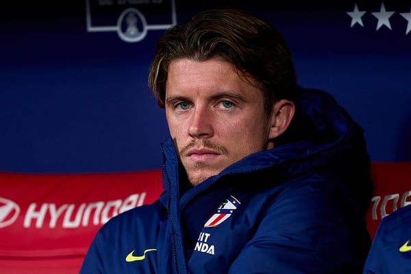 康纳·加拉格尔在迭戈·西蒙尼执教的第二个赛季中,出场时间寥寥无几。/ Diego Souto/Getty Images