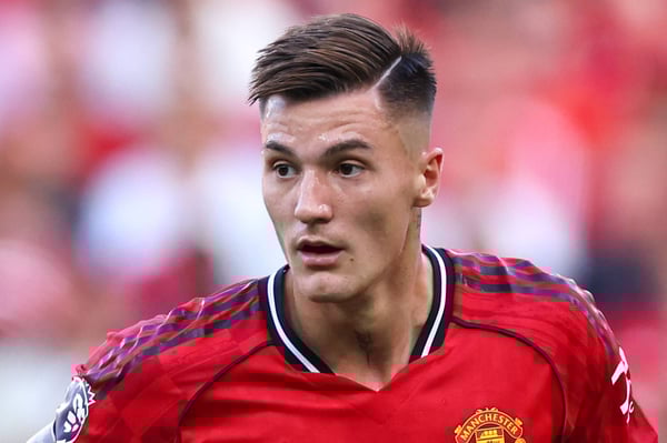 本杰明·舍斯科是曼联今夏最昂贵的引援。/ Robbie Jay Barratt/AMA/Getty Images