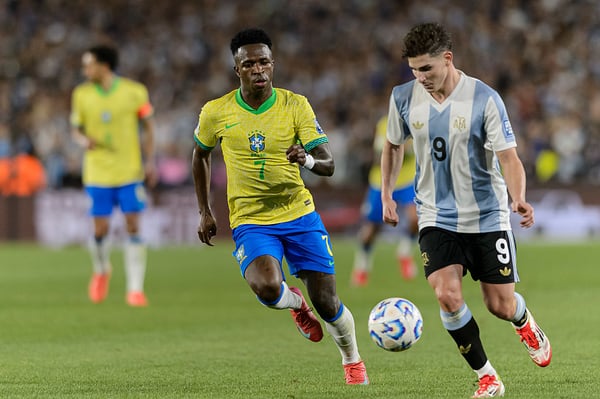 世界杯FIFA体育新闻：巴西和阿根廷是第一档强队中的佼佼者。/ Ignácio Amiconi/Eurasia Sport Images/Getty Images