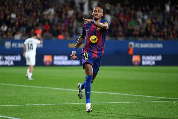 拉菲尼亚有望在缺席巴塞罗那最近九场比赛后复出。（图片来源：David Ramos/Getty Images）