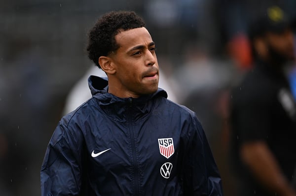 泰勒·亚当斯是球队的核心领袖。/ Stephen Nadler/ISI Photos/USSF/Getty Images