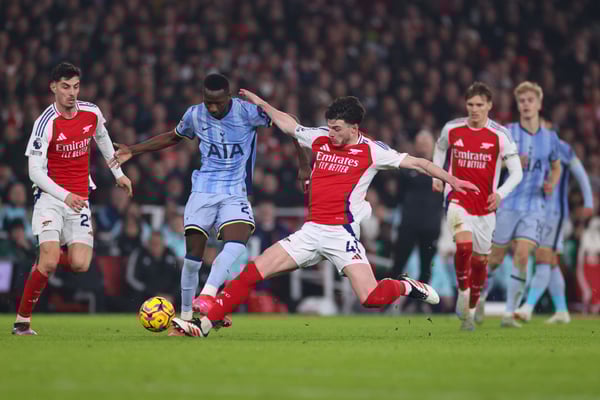 这是一场令人印象不深的德比大战。/ Marc Atkins/Getty Images