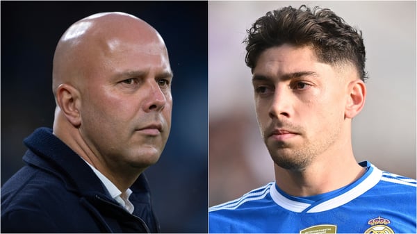 阿恩·斯洛特（左）和费德里科·巴尔韦德成为今日八卦新闻的头条。/ Visionhaus/Denis Doyle/Getty Images