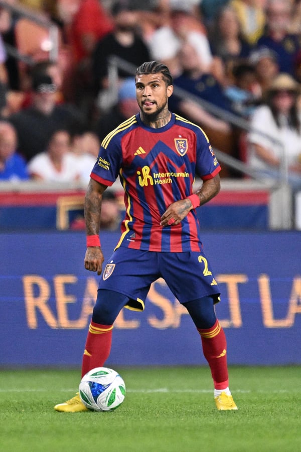 这位前纽卡斯尔联队和托特纳姆热刺队的后卫自2023年以来就再也没有代表美国国家队出场过。/ Jamie Sabau-Imagn Images