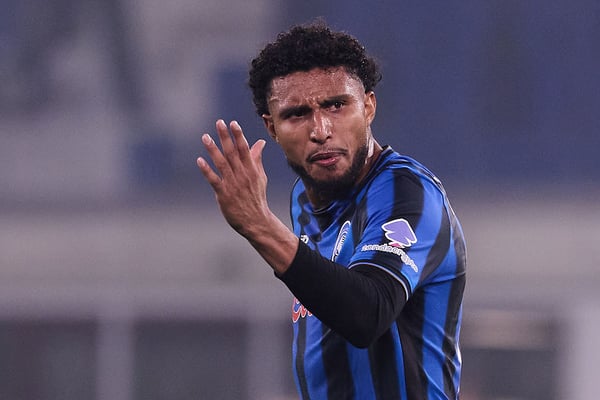 埃德森与亚特兰大的合同还剩最后18个月。/ Emmanuele Ciancaglini/Ciancaphoto Studio/Getty Images