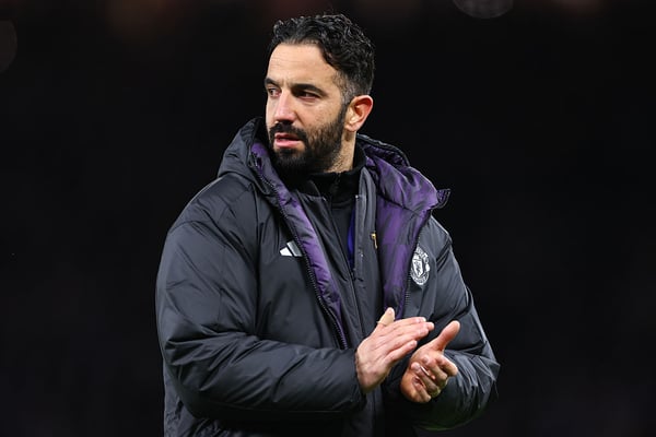 鲁本·阿莫林留下了许多未解之谜。/ Robbie Jay Barratt/AMA/Getty Images