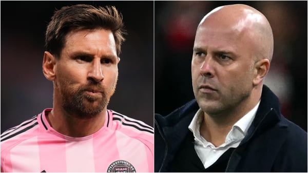 莱昂内尔·梅西（左）和阿内·斯洛特成为今日八卦新闻的头条。/ Jeff Dean/Paul ELLIS/AFP/Getty Images