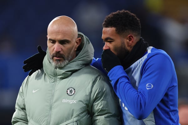 世界杯FIFA体育新闻：恩佐·马雷斯卡（左）一直与詹姆斯密切合作。/ 马克·阿特金斯/盖蒂图片社