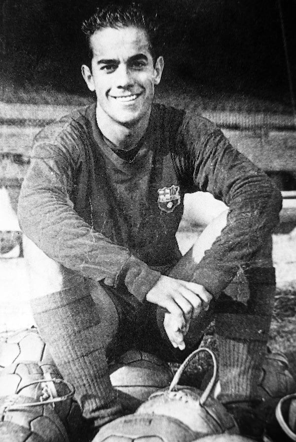 路易斯·苏亚雷斯荣获1960年金球奖。/ Don Morley/EMPICS via Getty Images