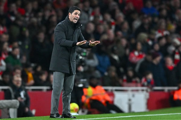 米克尔·阿尔特塔对阿森纳周六晚上的防守表现并不满意。/ Vince Mignott/MB Media/Getty Images