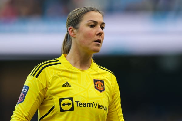 玛丽·厄普斯曾两次获得曼联最佳门将称号。/ James Gill/Danehouse/Getty Images