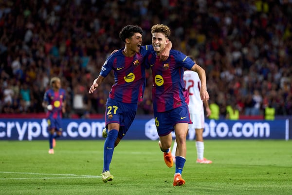 德罗·费尔南德斯（左）和费尔明·洛佩斯可能会承担进攻三区的大部分创造力任务。/ Alex Caparros/Getty Images