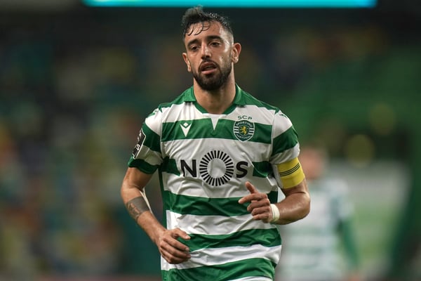 布鲁诺·费尔南德斯已经考虑过重返里斯本竞技。/ Gualter Fatia/Getty Images