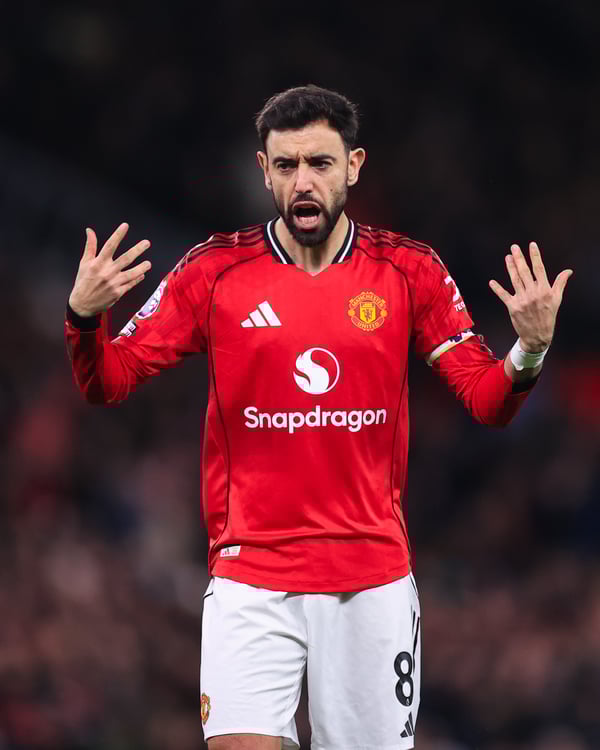 布鲁诺·费尔南德斯坦率地谈到了他在曼联的未来。/ Simon Stacpoole/Offside/Getty Images