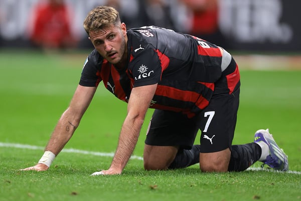 圣地亚哥·吉梅内斯本赛季在意甲联赛中尚未取得进球。/ Jonathan Moscrop/Getty Images