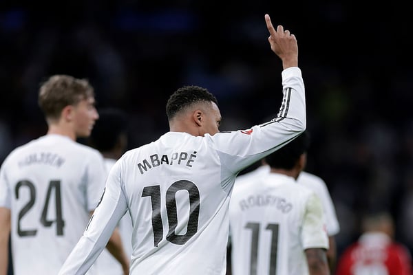 基利安·姆巴佩距离超越克里斯蒂亚诺·罗纳尔多的纪录仅差一球。/ Maria Gracia Jimenez/Soccrates/Getty Images