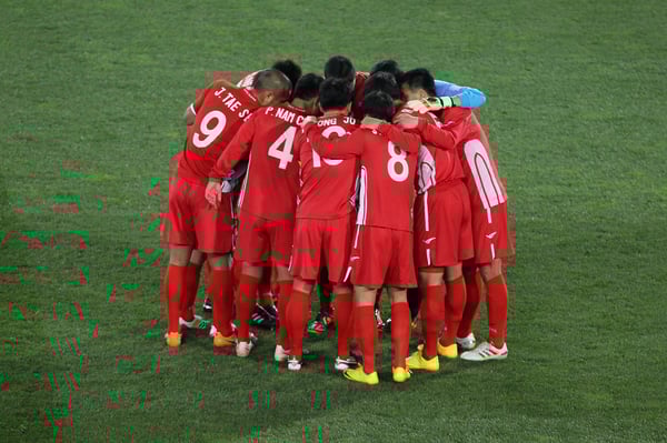 “伙计们，我们不能再轻易认输了……” / Getty/Ian Walton