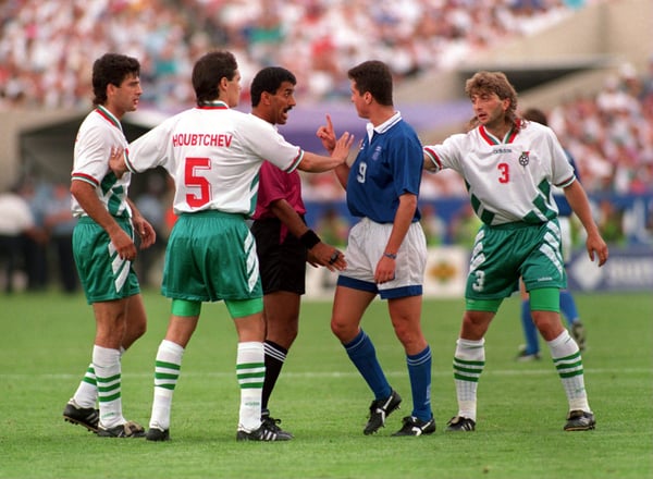 1994年希腊队是世界杯历史上最差的球队之一。/ Getty/Ben Radford