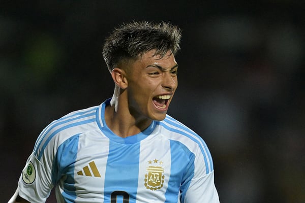 阿古斯丁·鲁贝托出自河床队著名的青训营。/ JUAN BARRETO/AFP/Getty Images