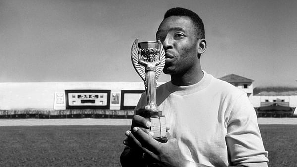 世界杯FIFA体育新闻：FIFAPLUS_Pele_16_9