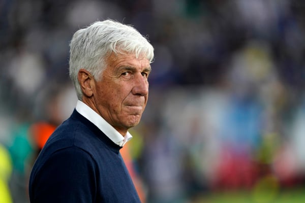 世界杯FIFA体育新闻：Nonno Gasp并不总是像他看起来那么友善。/ Pier Marco Tacca/Getty Images