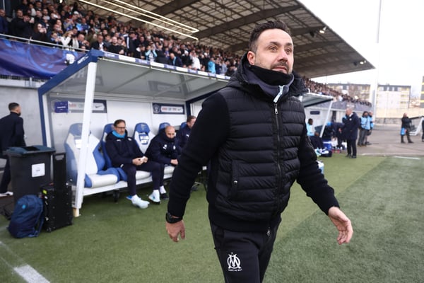 世界杯FIFA体育新闻：罗伯特·德·泽比此前曾是候选人之一。/ Alex Martin/AFP/Getty Images