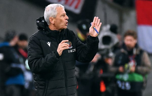世界杯FIFA体育新闻:卢西恩·法夫尔上一次执教尼斯队。/ Getty/Uwe Kraft