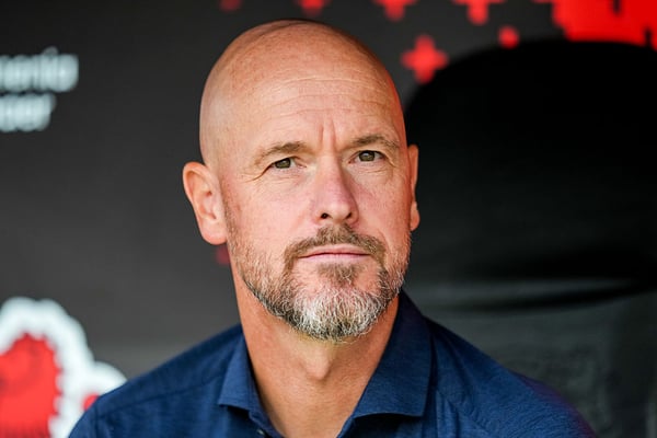 世界杯FIFA体育新闻:埃里克·滕哈格在曼联下课后,曾在德国短暂执教过一段时间。/ Rene Nijhuis/MB Media/Getty Images